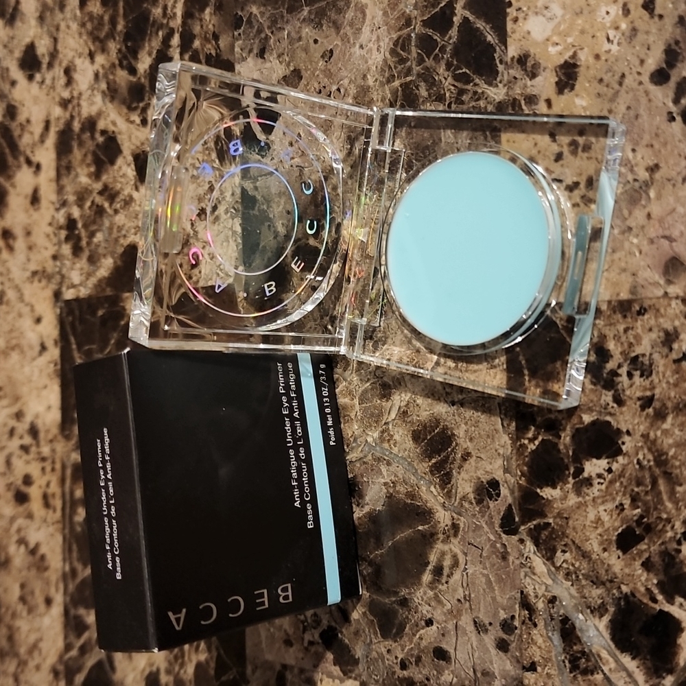 Anti fatigue under eye primer